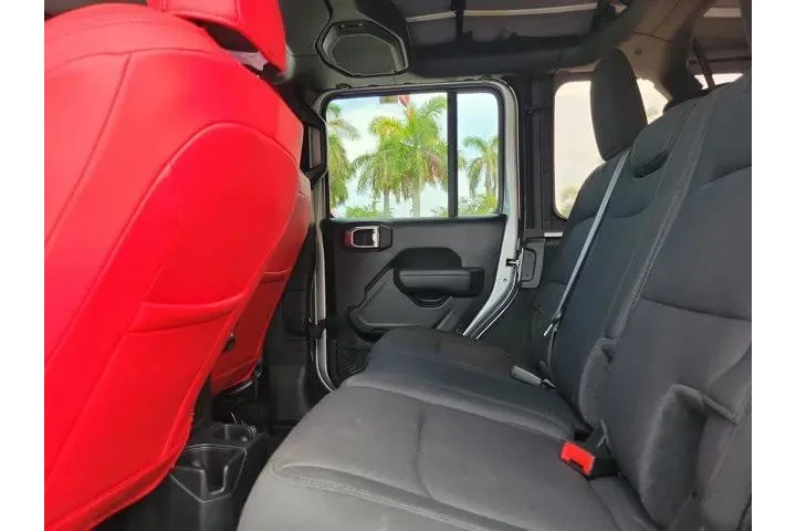 $24459 : Jeep Wrangler Unlimited 2022 image 8