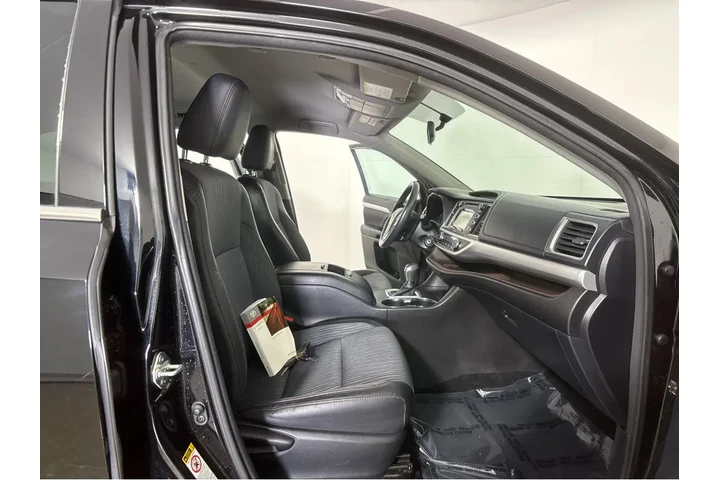 $16490 : 2014 Highlander LE Plus image 5