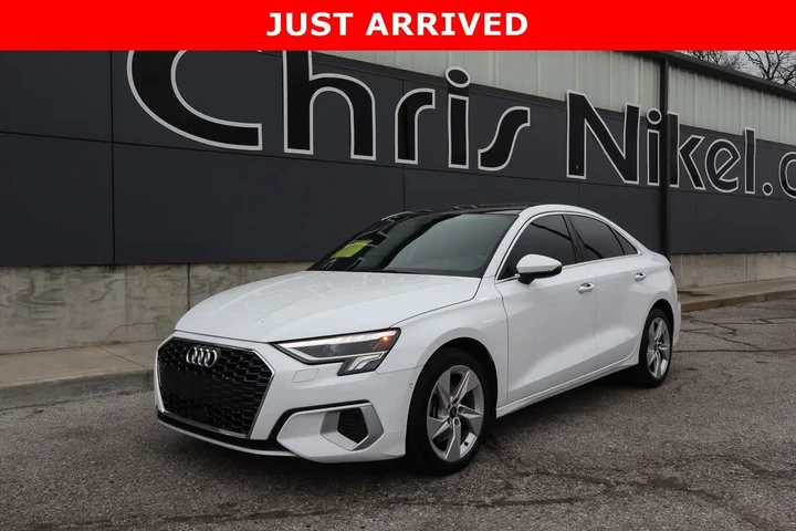 $24788 : 2023 A3 Premium 40 TFSI image 1