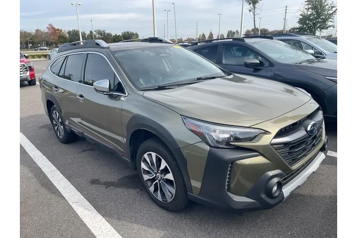 $27812 : Subaru Outback 2023 AWD Tour image 3