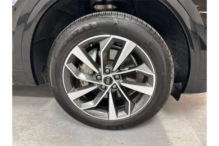 $27999 : Audi Q5 2024 AWD quattro S l image 2