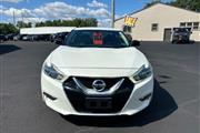 $13995 : 2016 Maxima thumbnail