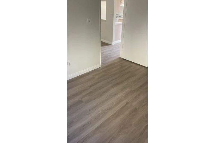 ARROYOS CARPET SERVISES image 8