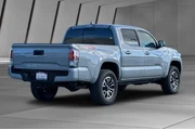 $34500 : Toyota Tacoma 2021 4x4 TRD S thumbnail