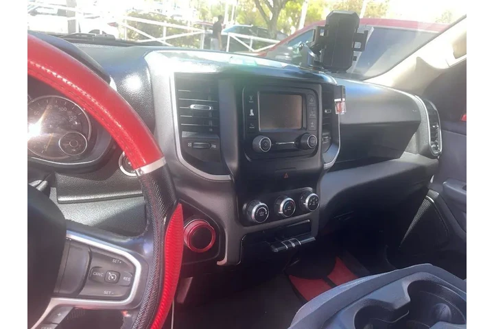 $18881 : Ram 1500 2019 4x2 Big Horn 4 image 10