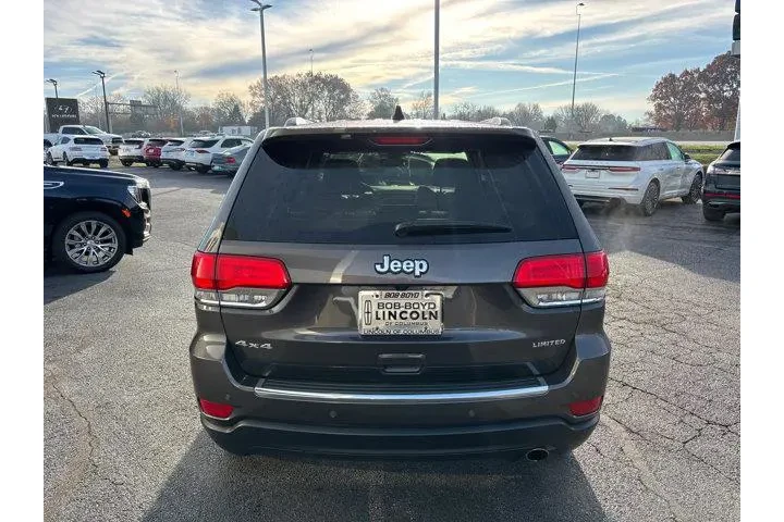 $13985 : Jeep Grand Cherokee 2018 4x4 image 6