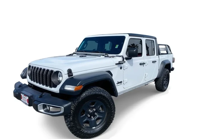 $37589 : 2024 Gladiator image 1