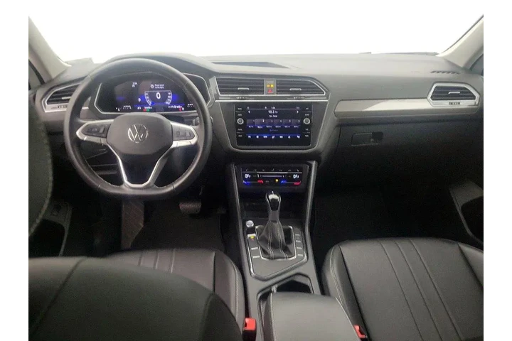 $22998 : Volkswagen Tiguan 2024 SE 4d image 9