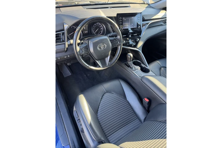 $1 : Toyota Camry image 8