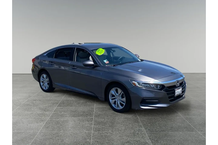$18222 : Honda Accord 2018 LX 4dr Sed image 7