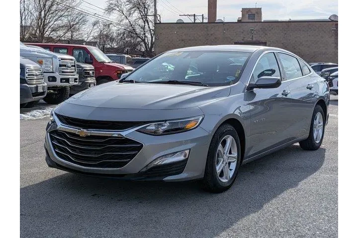 $16998 : Chevrolet Malibu 2024 LT 4dr image 7