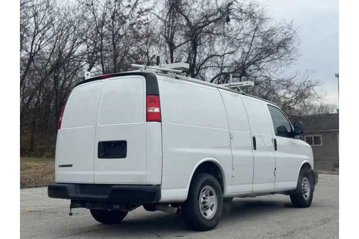 $9999 : 2019 Express 2500 image 5