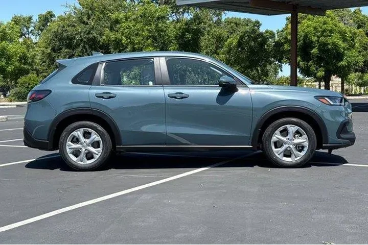 $23998 : Honda HR-V 2025 LX 4dr Cross image 10
