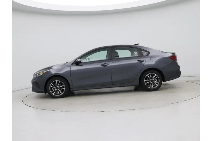 $18998 : Kia Forte 2024 LXS 4dr Sedan image 3