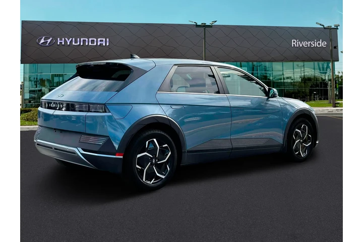 $25991 : Hyundai IONIQ 5 2024 SEL 4dr image 8