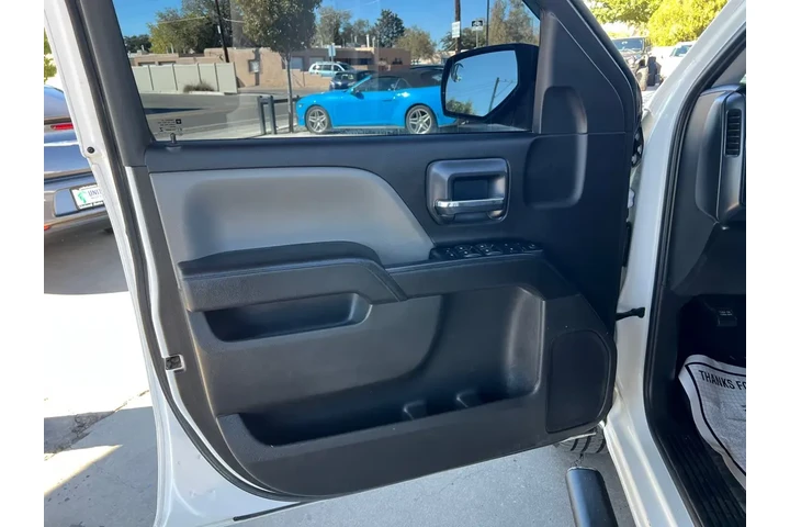 2018 Silverado 1500 Custom Cr image 10