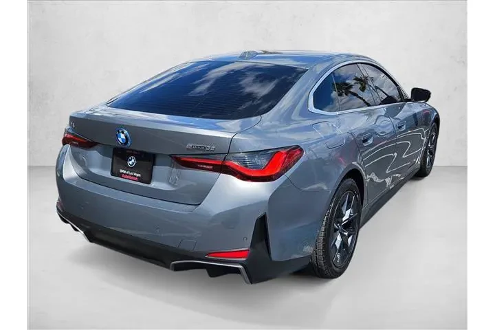 $32243 : BMW i4 2023 eDrive35 Gran Co image 5
