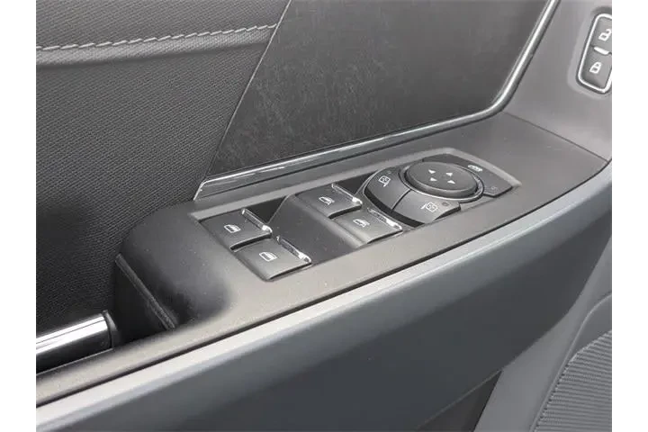 $38992 : Ford F-150 2022 4x4 XLT 4dr image 10