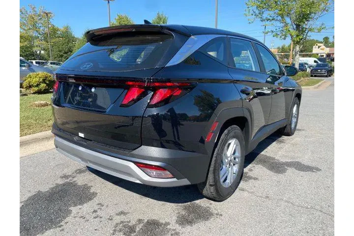 $30945 : Hyundai TUCSON 2026 SE 4dr S image 8