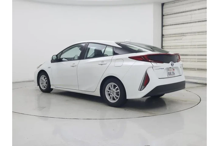 $25998 : Toyota Prius Prime 2021 XLE image 2