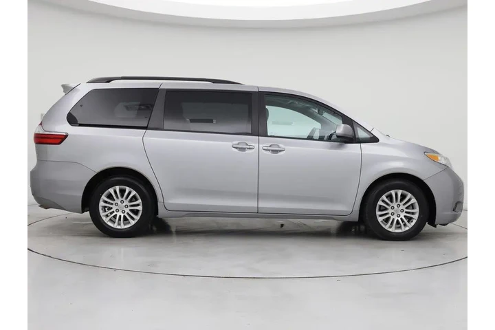 $27998 : Toyota Sienna 2017 XLE 7-Pas image 7