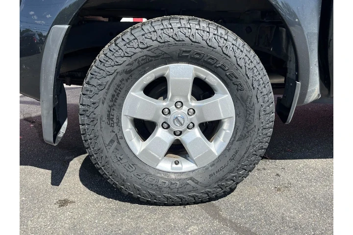 $20932 : 2019 Frontier SV image 9