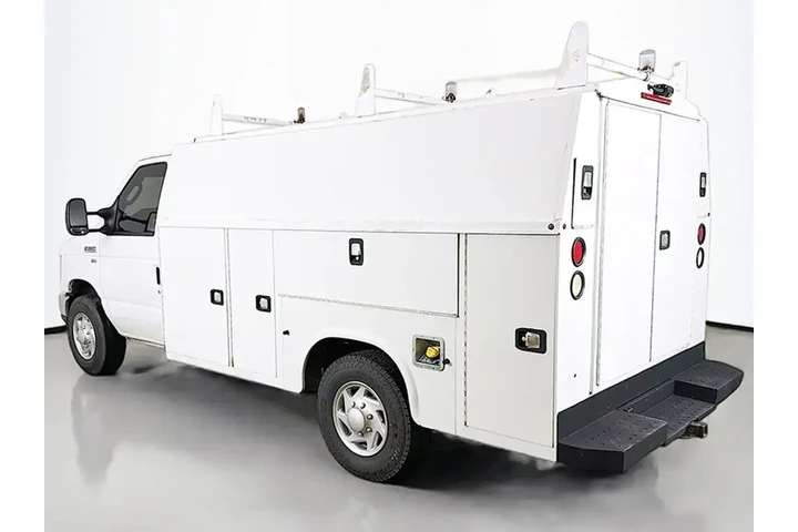 $19745 : Ford E-Series 2017 E-350 SD image 4