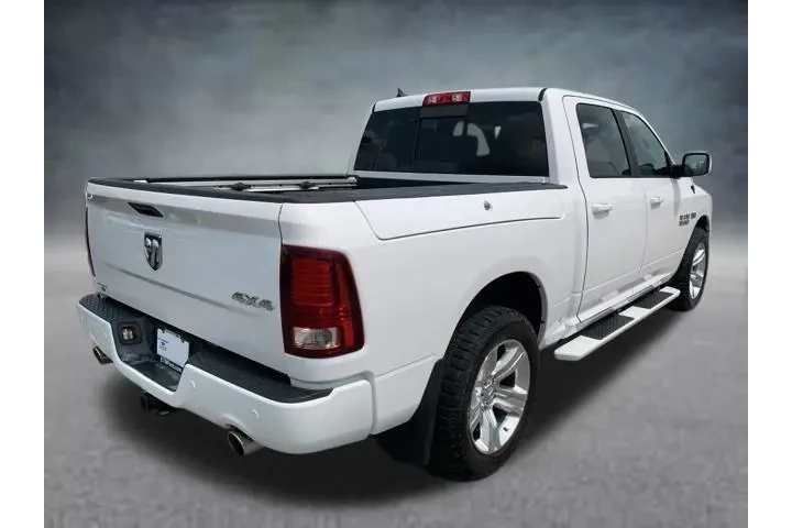 $27444 : Ram 1500 2018 4x4 Night 4dr image 7