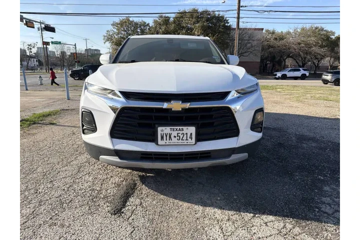 $17995 : 2019 Blazer LT image 4