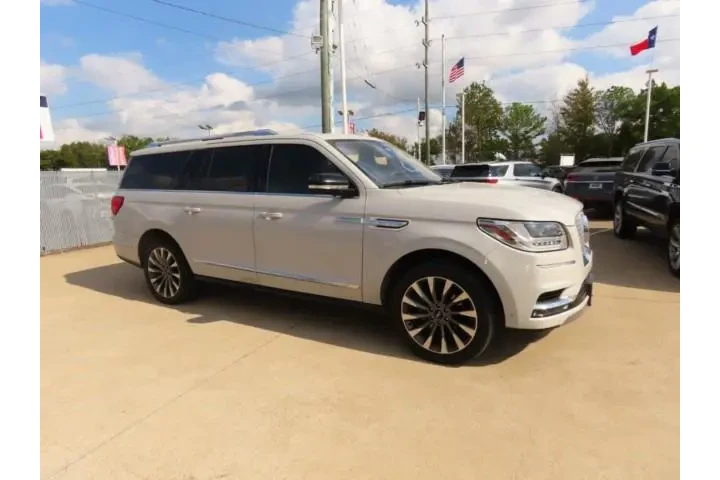 $32911 : Lincoln Navigator L 2020 4x2 image 6