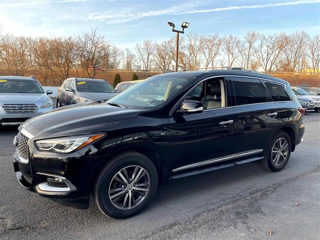 $15900 : 2017 QX60 image 4