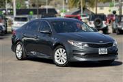 $13995 : 2016 Optima thumbnail