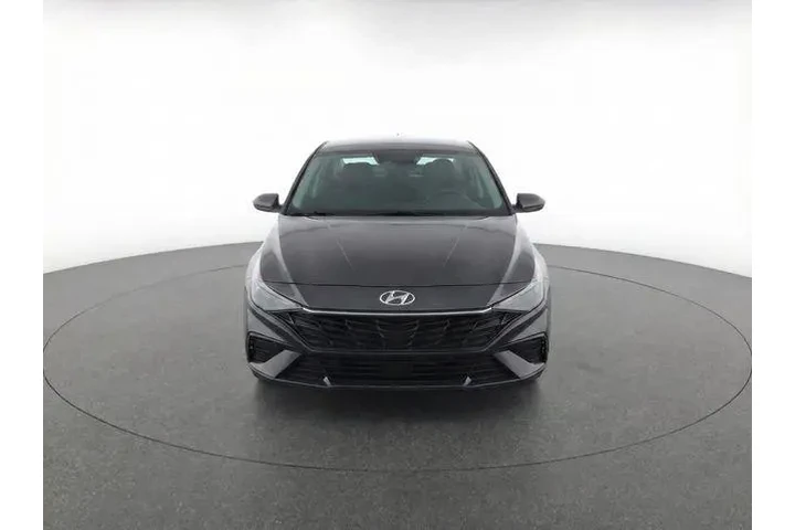 $18211 : Hyundai ELANTRA 2025 SEL Spo image 5