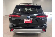 $39961 : Toyota Highlander Hybrid 202 thumbnail
