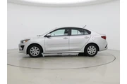 $15998 : Kia Rio 2023 S 4dr Sedan thumbnail