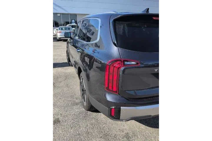 $35314 : Kia Telluride 2025 S 4dr SUV image 7