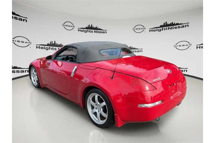 $17990 : Nissan 350Z 2006 Touring 2dr image 8