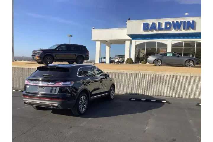 $24500 : Lincoln Nautilus 2020 AWD Re image 7