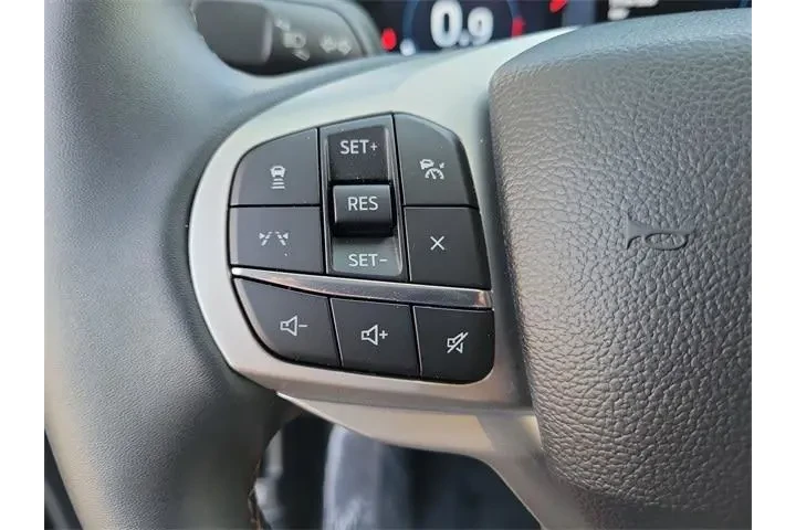 $38788 : Ford Explorer 2025 Active 4d image 5