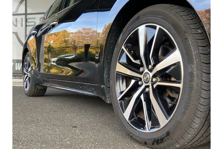 Nissan Maxima 2022 3.5 SV 4d image 9