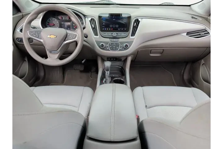 $14994 : Chevrolet Malibu 2022 LT 4dr image 10