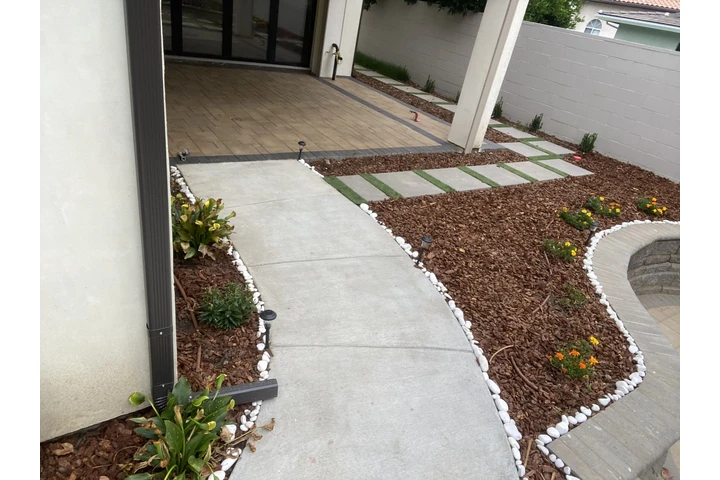 Concrete and block Walls image 6