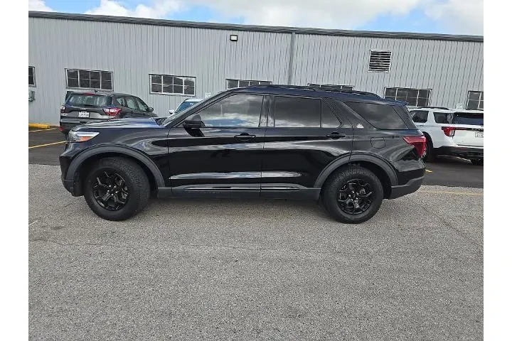 $33983 : Ford Explorer 2022 AWD Timbe image 2