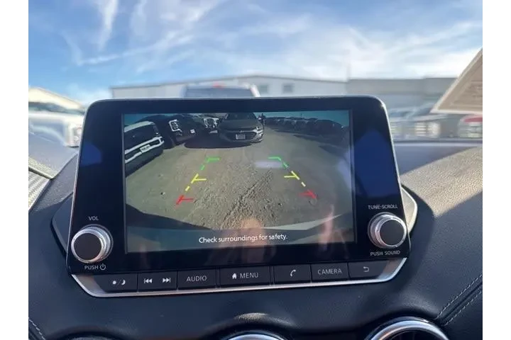 $18000 : Nissan Sentra 2024 SV 4dr Se image 3