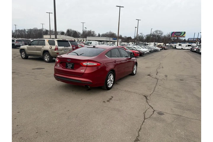 $6450 : 2014 Fusion 4dr Sdn SE FWD image 2