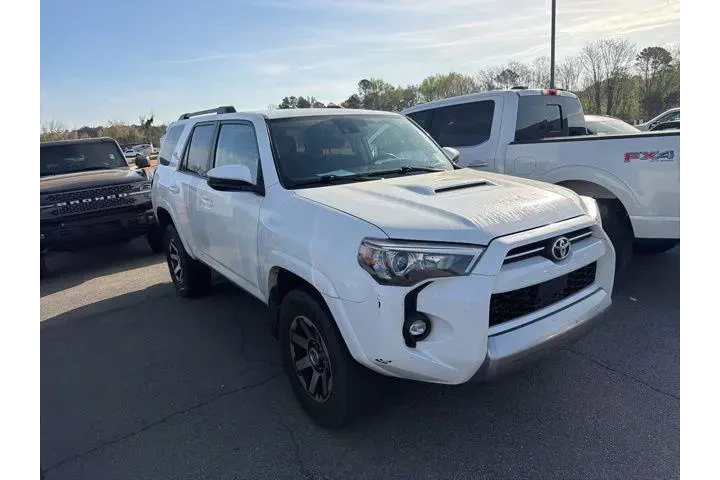$33992 : Toyota 4Runner 2021 4x4 TRD image 2