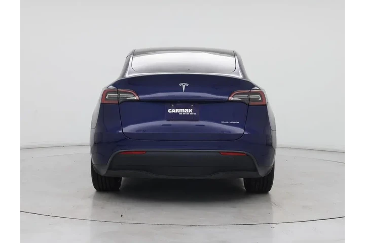 $27998 : Tesla Model Y 2022 AWD Long image 6
