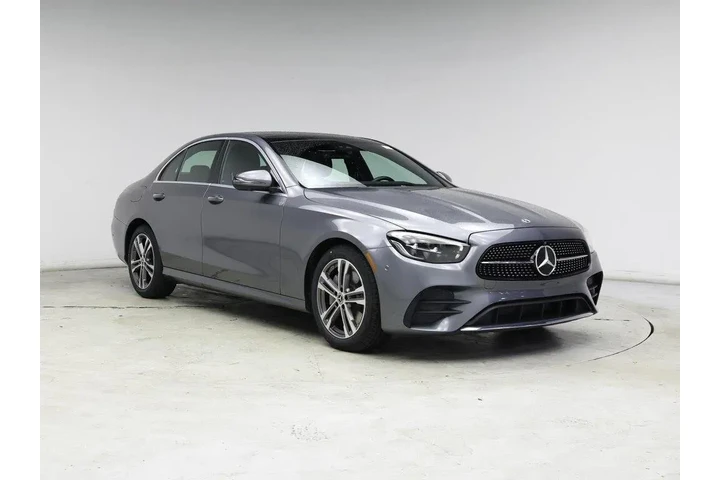 $35998 : Mercedes-Benz E-Class 2022 E image 1