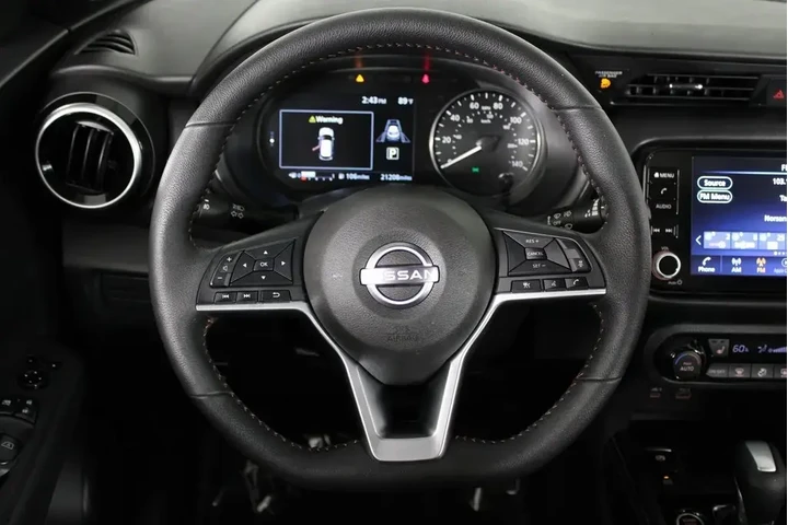 $18505 : Nissan Kicks 2023 SR 4dr Cro image 6