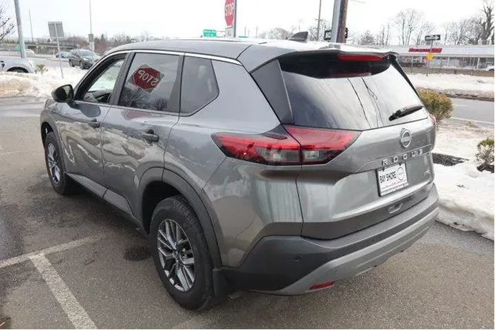$20366 : Nissan Rogue 2023 AWD S 4dr image 7